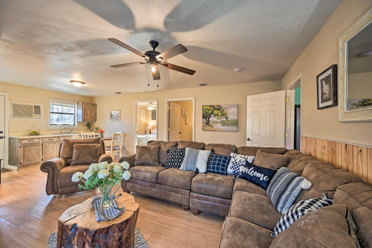 Pet-Friendly Shady Oaks Broken Bow Gem With Patio! 빌라 외부 사진