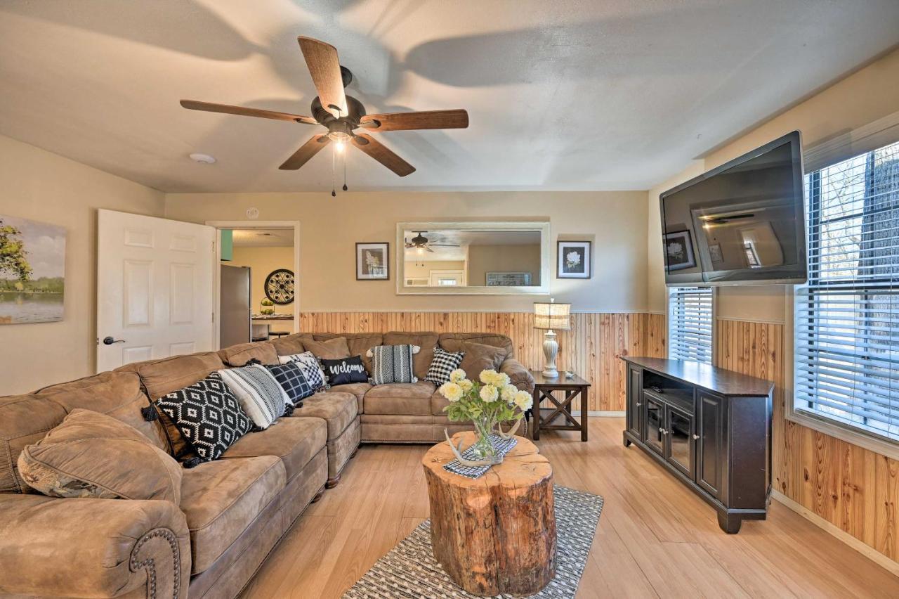 Pet-Friendly Shady Oaks Broken Bow Gem With Patio! 빌라 외부 사진