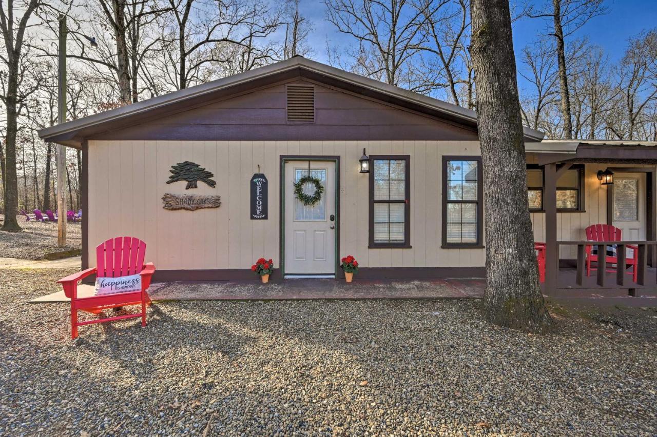 Pet-Friendly Shady Oaks Broken Bow Gem With Patio! 빌라 외부 사진